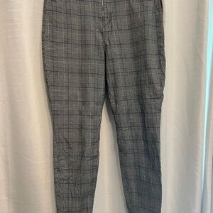 Women’s plaid American Eagle Pants